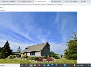 8527 Turner Rd, Fenton, MI 48430