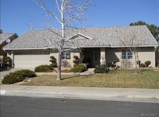 2431 E Avenue R6, Palmdale, CA 93550