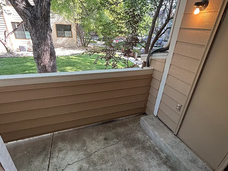 4823 White Rock Cir #E — Photo 11