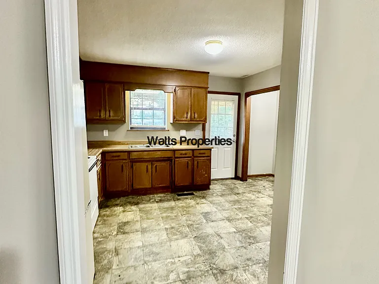 90 Sunshine Cir — Photo 6