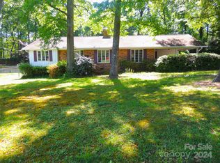 3101 Parkstone Dr, Charlotte, NC 28210