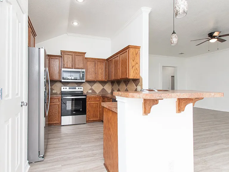 4602 Lauren Mackenzie Dr — Photo 6