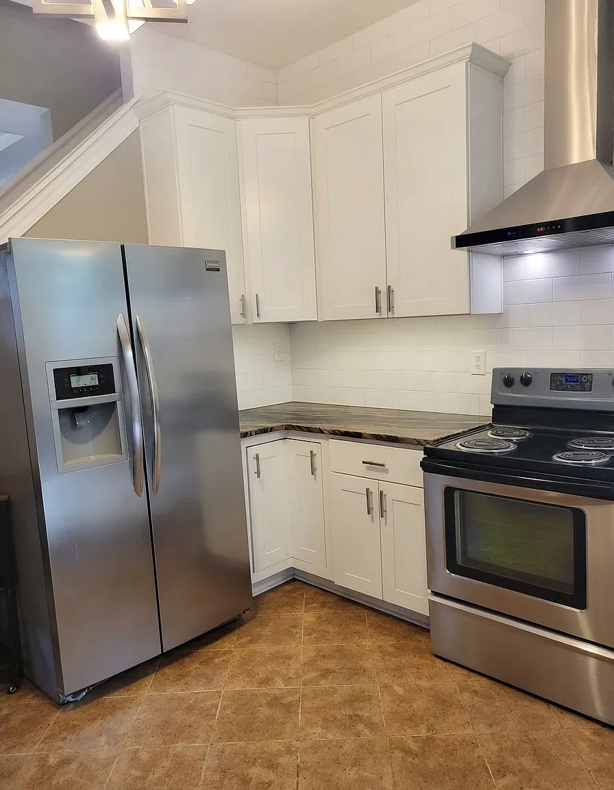 Big Brick 3 Bed, 2.5 Bath Single Family Home in Union Hill, RVA — Photo 4