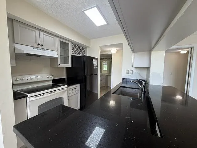 5672 Rock Island Rd #266 — Photo 7