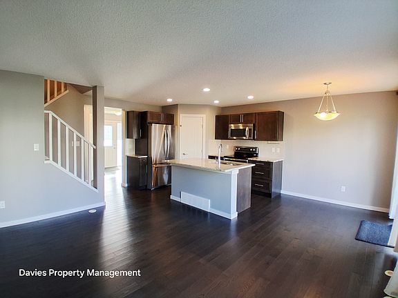 4th image of 632 42nd Ave NW