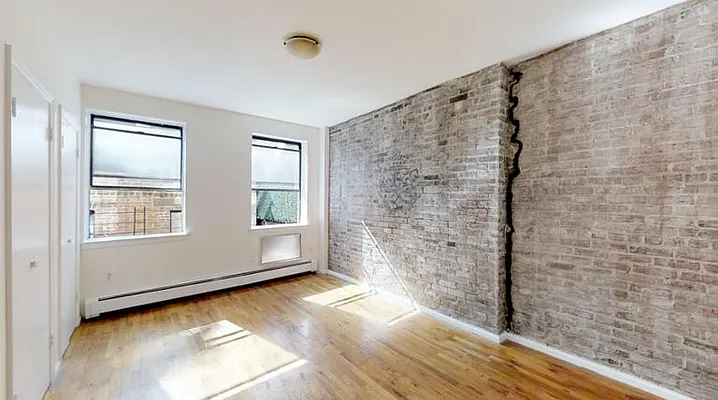 Rented by Metripol Corporation | media 25