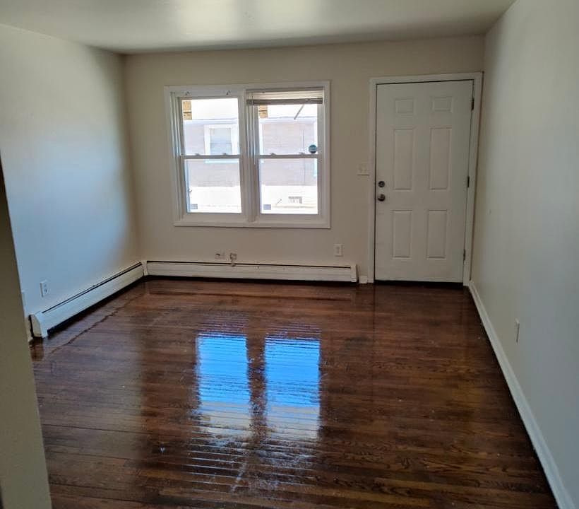 1st image of 2317 Salem Blvd #3
