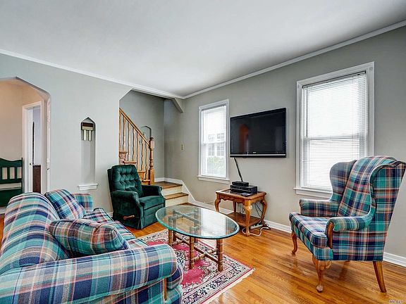 4th image of 241-16 83rd Ave