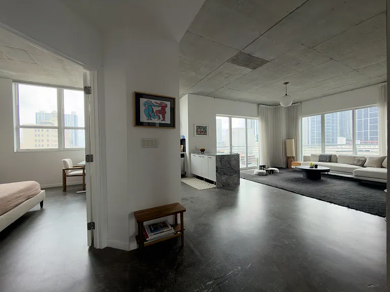 206 NE 2nd St #1213 — Photo 11