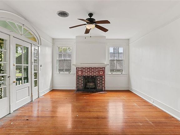 3rd image of 2436 Saint Bernard Ave
