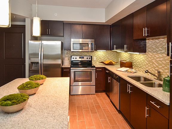 4th image of 4611 N Federal Hwy APT 237