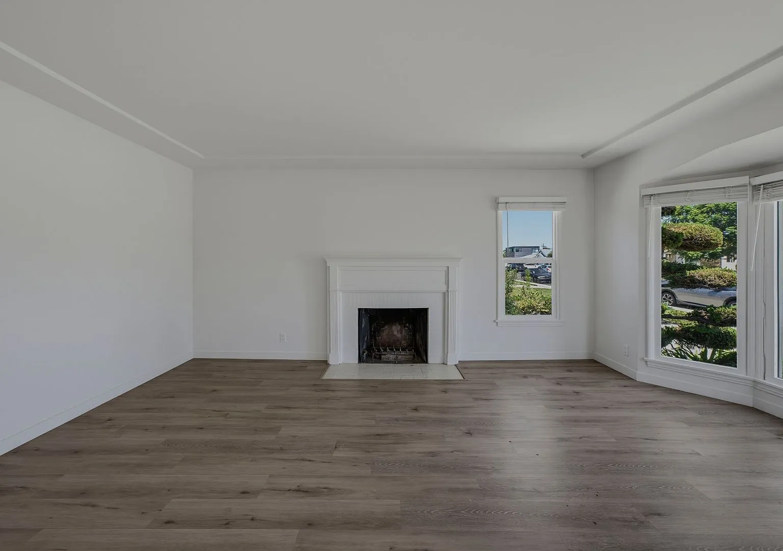 3 Bedroom Westchester/Kentwood area of Los Angeles — Photo 2