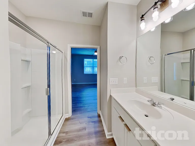 338 Victory Cir — Photo 15