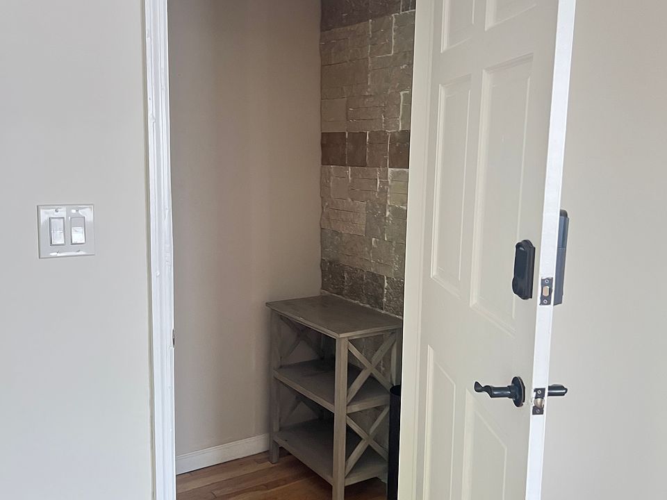 Unit Entrance