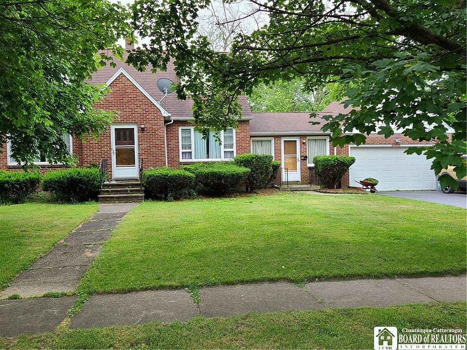 17 Hanover St, Silver Creek, NY 14136 Zillow