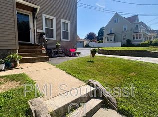 285 Montauk Ave #4, New London, CT 06320