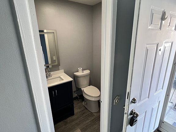 First Floor 1/2 bath
