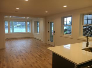2942 Fuhrman Ave E, Seattle, WA 98102