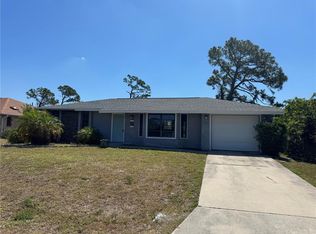 455 Lenoir St NW, Pt Charlotte, FL 33948