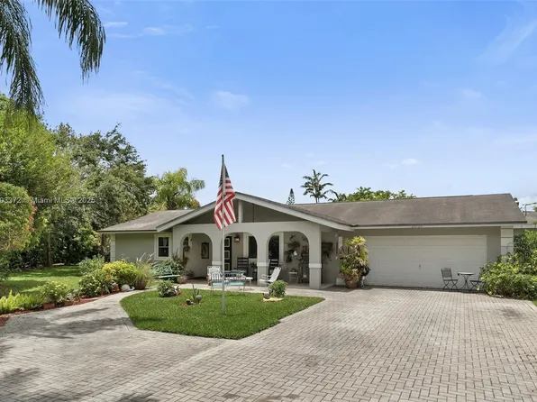 23120 SW 172nd Ave, Miami, FL 33170