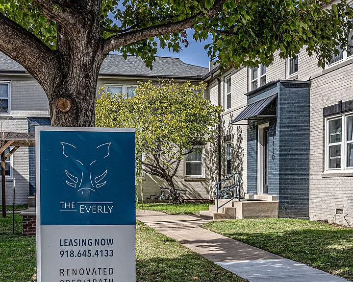 Everly Apartments on Cherry Street — Photo 35