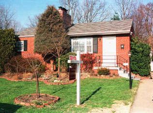 414 Sherrow Ave, Falls Church, VA 22046