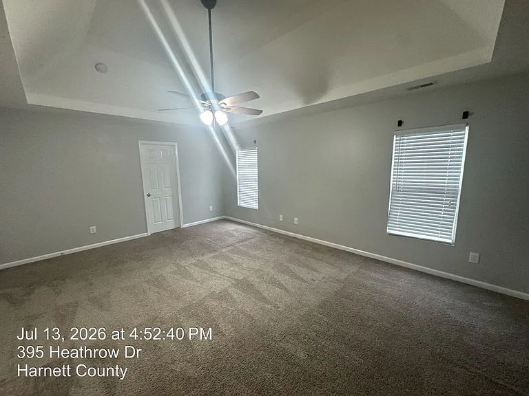395 Heathrow Dr — Photo 24