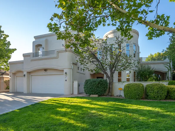 12307 Crested Moss Rd NE, Albuquerque, NM 87122