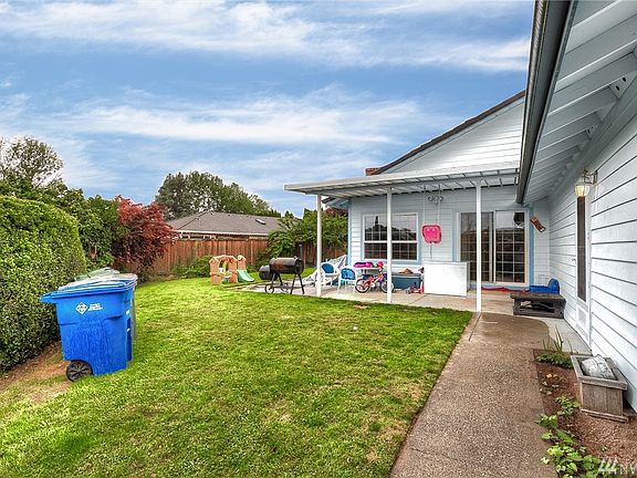 4th image of 152 McElroy Pl