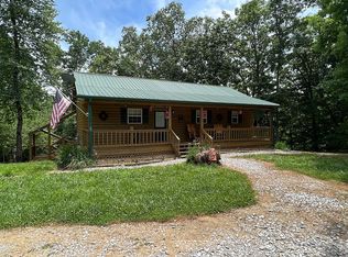 193 Peaceful Ln, Spencer, TN 38585