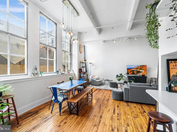 1238 Callowhill St Suite 202, Philadelphia, PA 19123