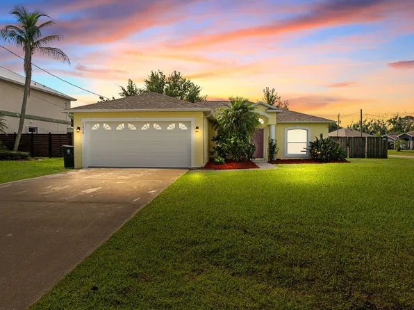5323 NW Perez Court, Port St Lucie, FL 34983
