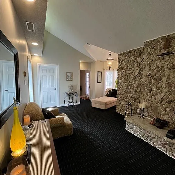 56 King St W #A — Photo 7