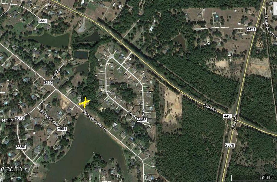 2nd image of 435 Honeysuckle Ln