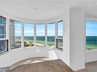 4251 Gulf Shore Blvd N APT 15D, Naples, FL 34103