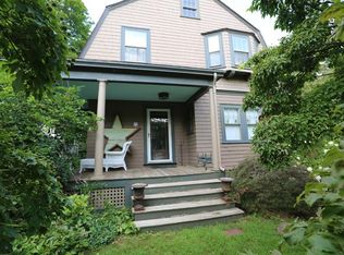 71 Hillside Ave, Needham, MA 02494