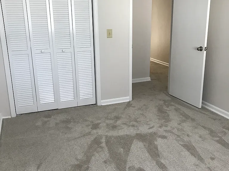 904 Ventura Pl — Photo 11