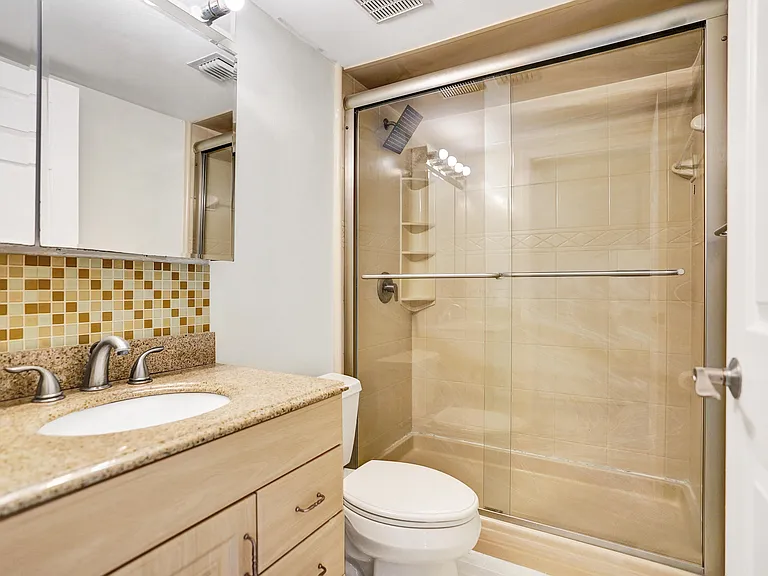 4260 Village Dr #D — Photo 22