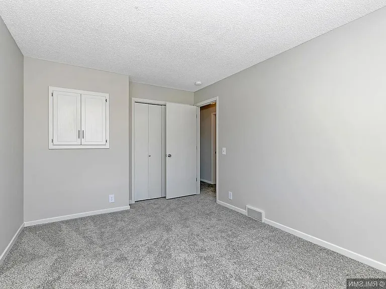 10213 Quebec Ave S — Photo 18