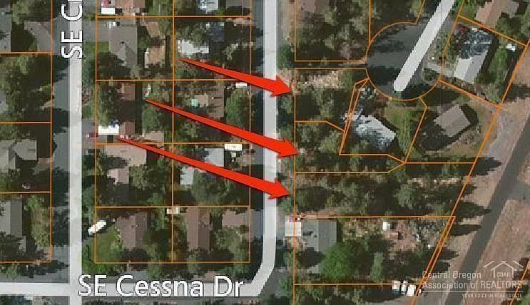 1st image of 164 SE Cessna Dr