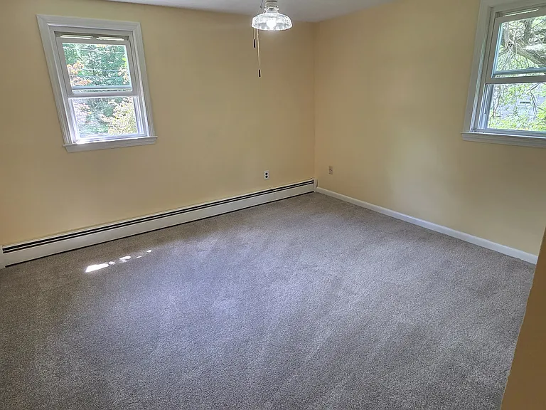 89 E Temple St #3 — Photo 5