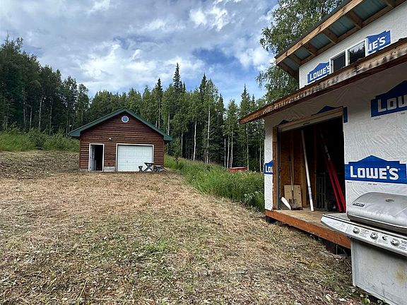 2nd image of 4300 Peartree Loop