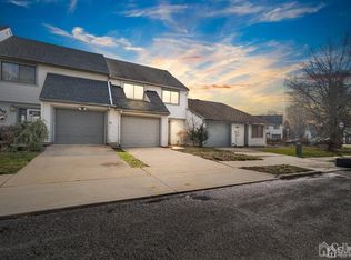 58 Lexington Cir, Matawan, NJ 07747