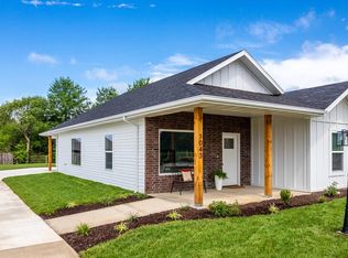923 N Blake Ave, Republic, MO 65738