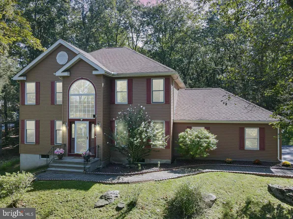 109 Woods Way, Stroudsburg, PA 18360