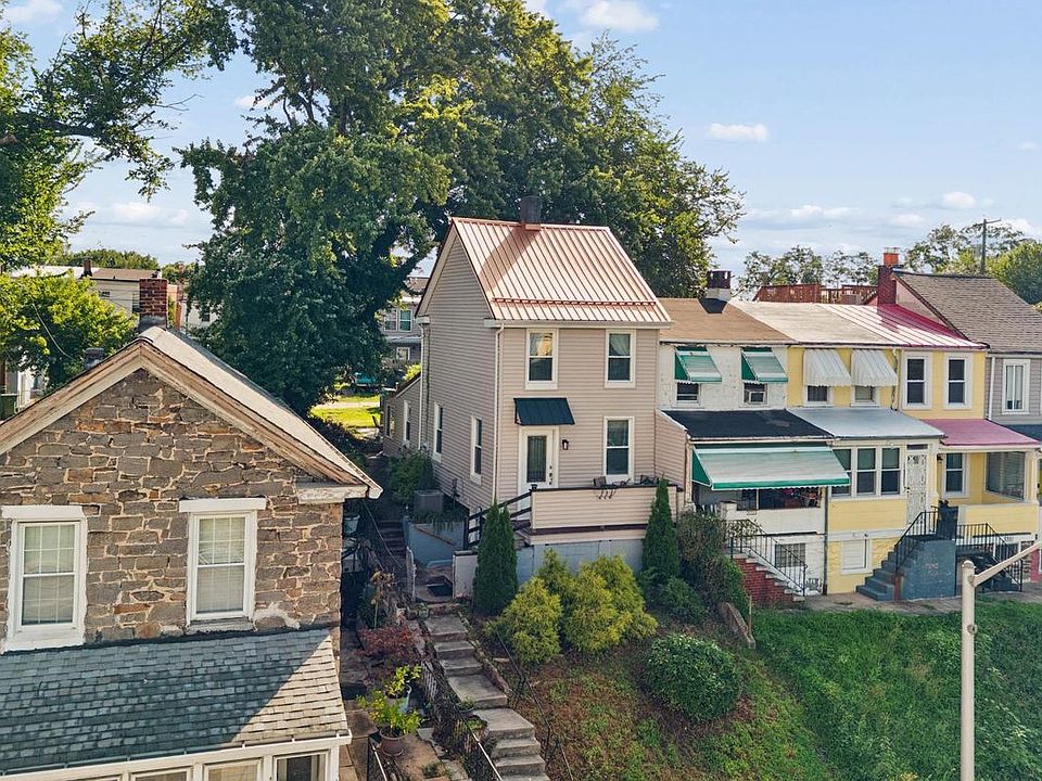 1st image of 3355 Falls Rd