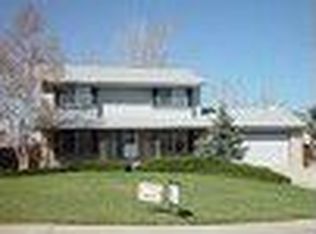 8411 S Willow Creek St, Highlands Ranch, CO 80126