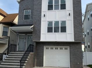 310-312 Chadwick Ave, Newark, NJ 07112