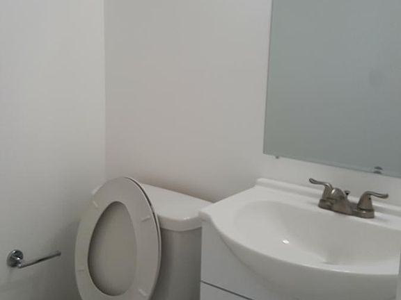 5th image of 46951 Trumpet Cir