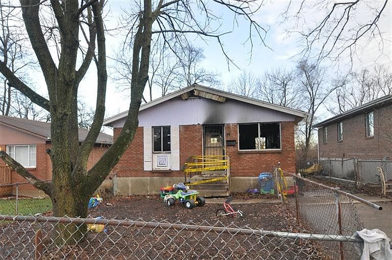2nd image of 1100 Van Buren Ave